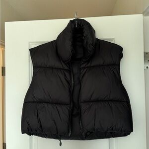 Black Cropped Puffer Vest